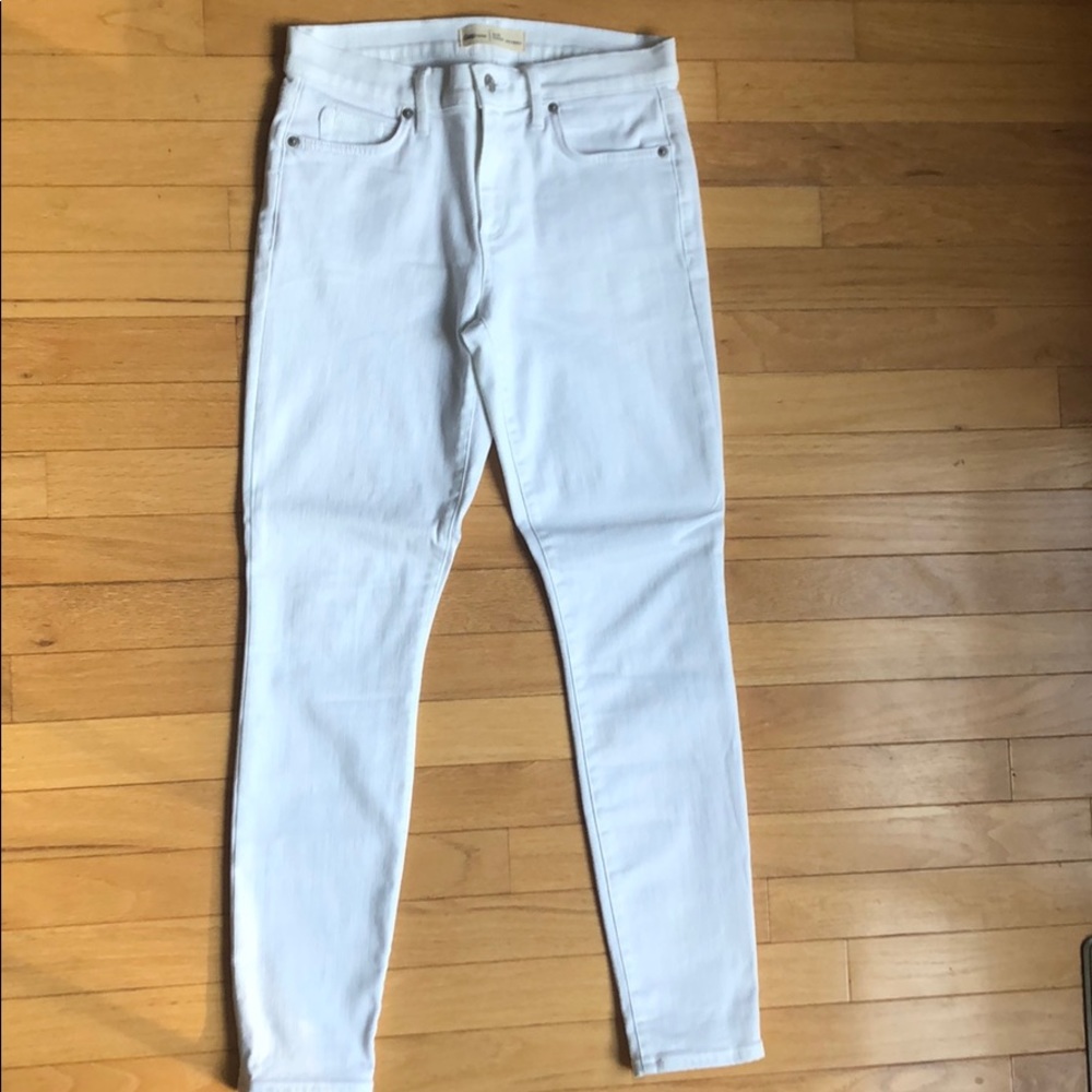 Gap white jeans